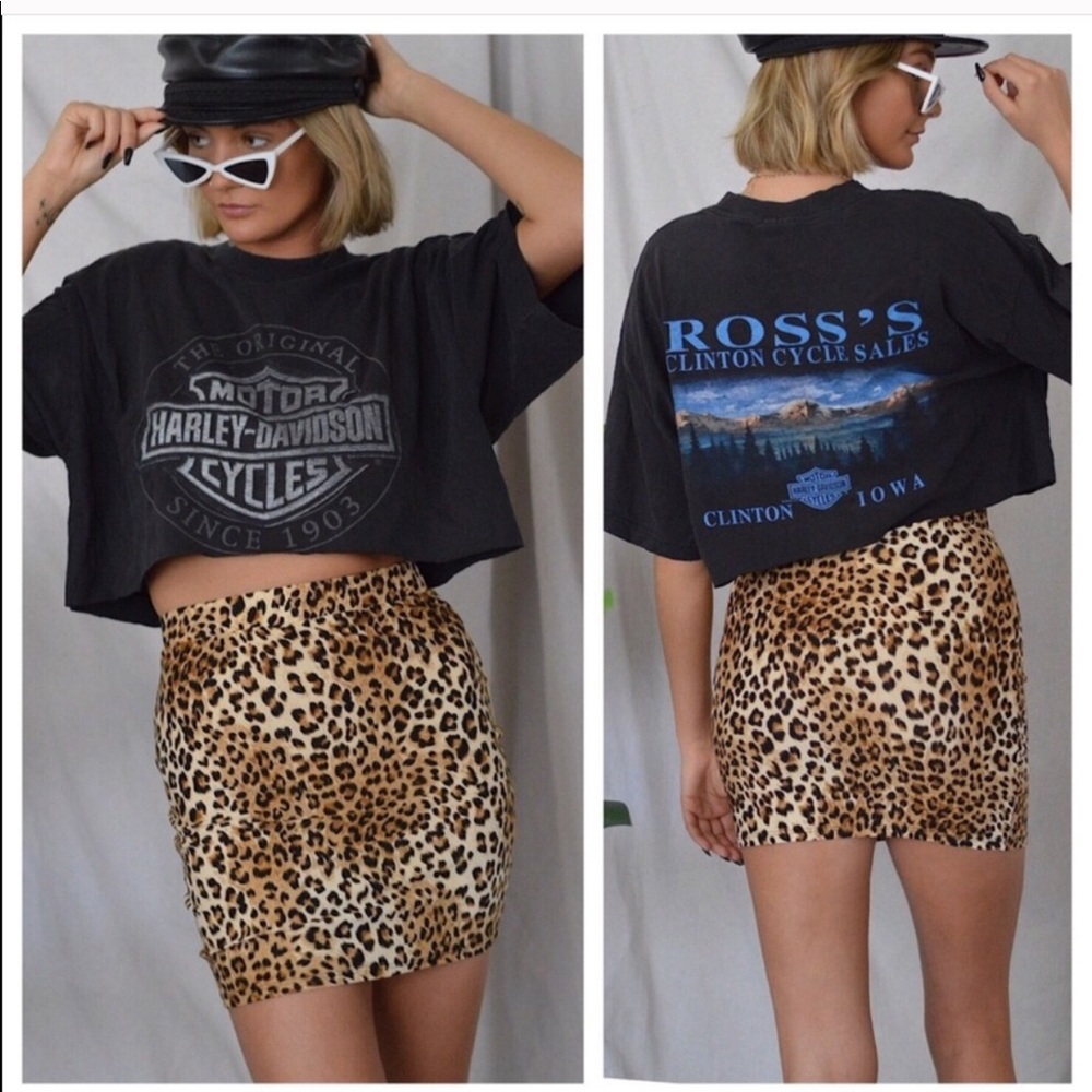 New leopard mini skirt